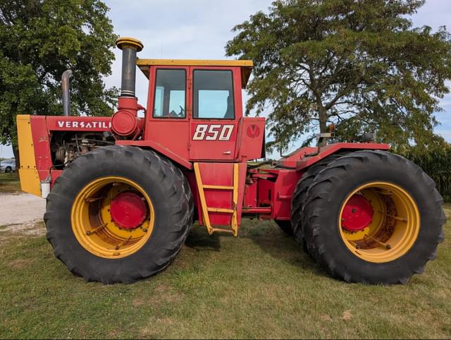 Image of Versatile 850 equipment image 1
