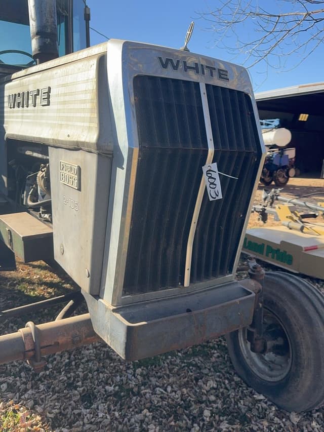 Image of White 2-105 equipment image 3