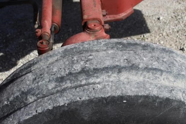 Image of Allis Chalmers 7000 equipment image 3