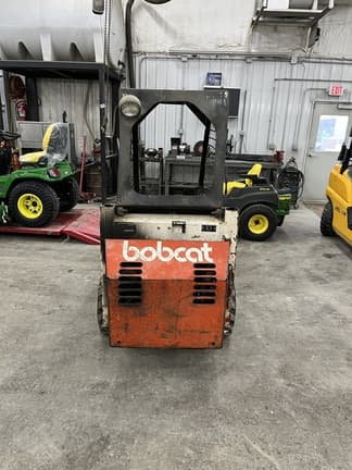 Image of Bobcat 310 equipment image 2