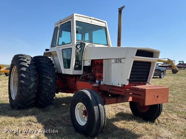 Image of J.I. Case 1370 equipment image 2