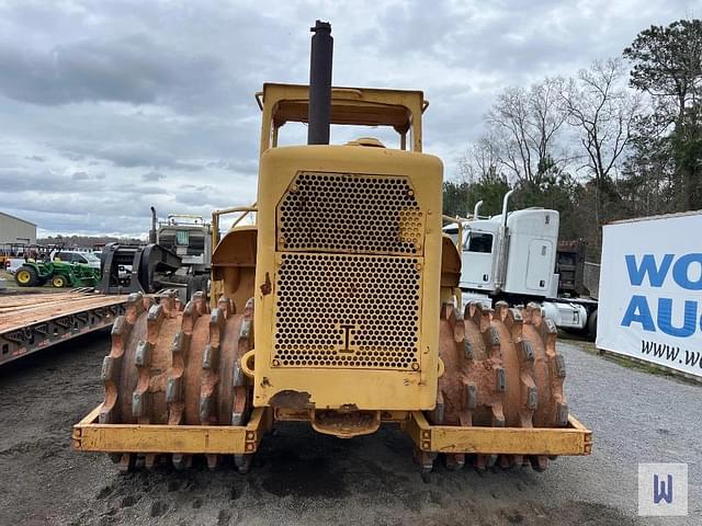 Image of Caterpillar 815 equipment image 4