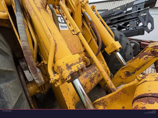 Image of Caterpillar 980D equipment image 2