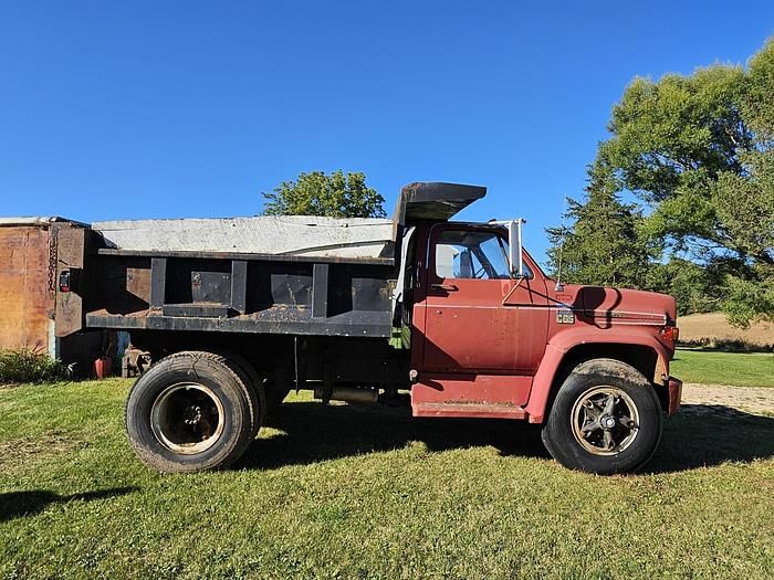 1977 Chevrolet C65 Equipment Image0