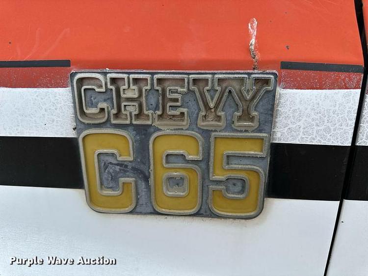 Main image Chevrolet C65 9