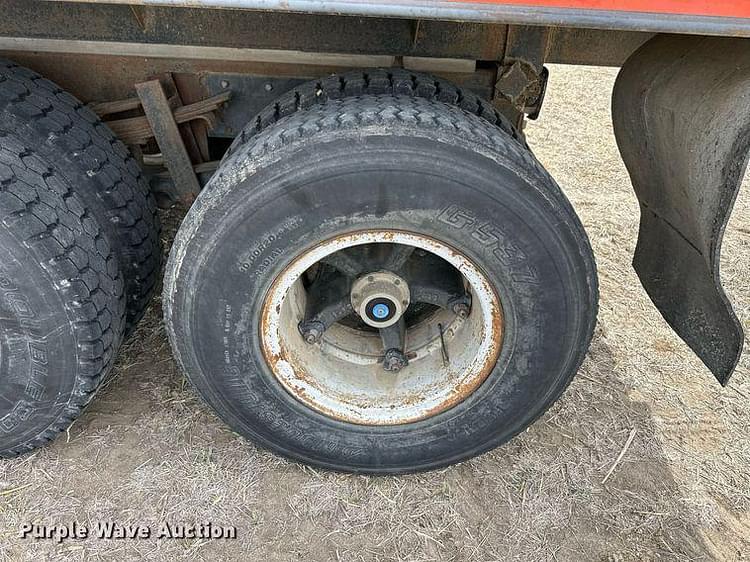 Main image Chevrolet C65 55