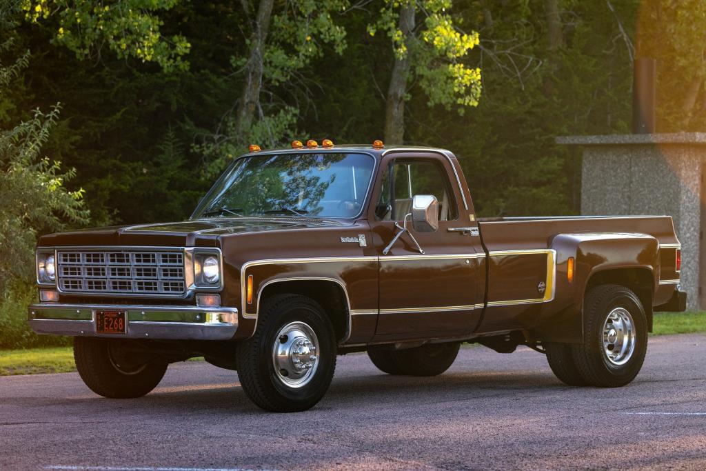 Image of Chevrolet Scottsdale C30 Primary image