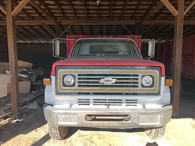 Image of Chevrolet C65 equipment image 2