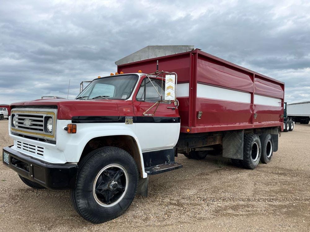 Main image Chevrolet C65