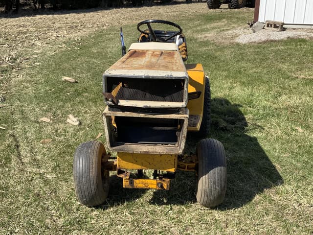 Image of Cub Cadet 1250 equipment image 3