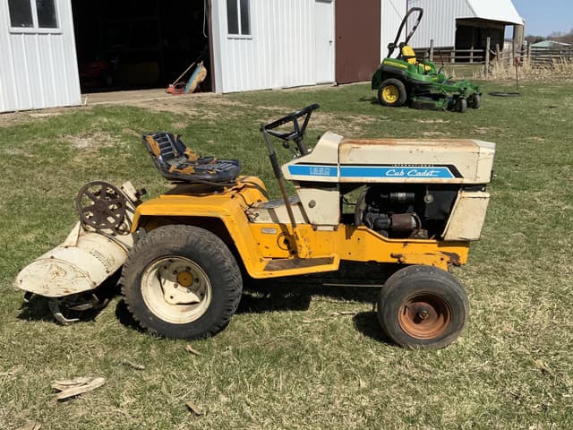 Image of Cub Cadet 1250 equipment image 2