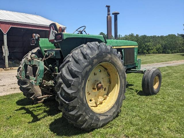Image of John Deere 4430 equipment image 2