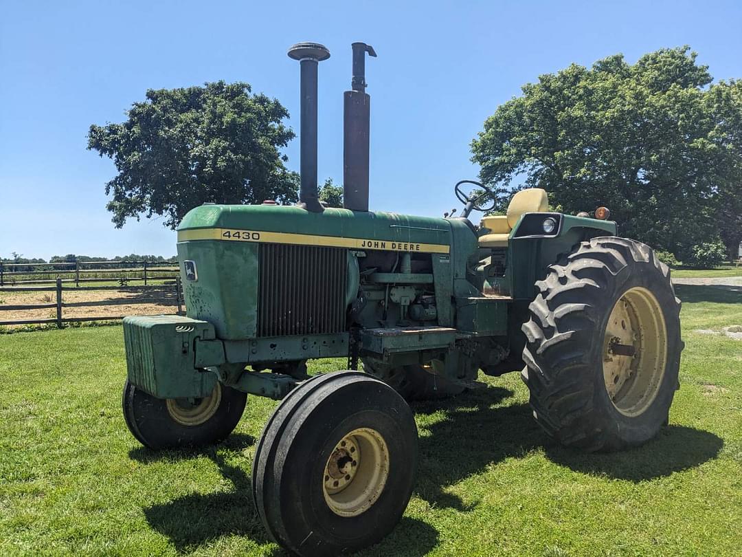 Image of John Deere 4430 Primary image