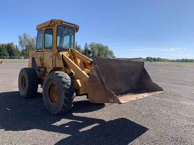 Image of John Deere 444 equipment image 4