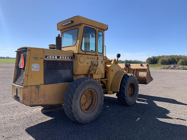 Image of John Deere 444 equipment image 3