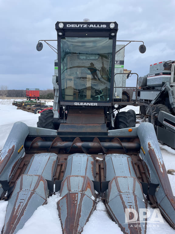 Image of Gleaner F3 Image 1
