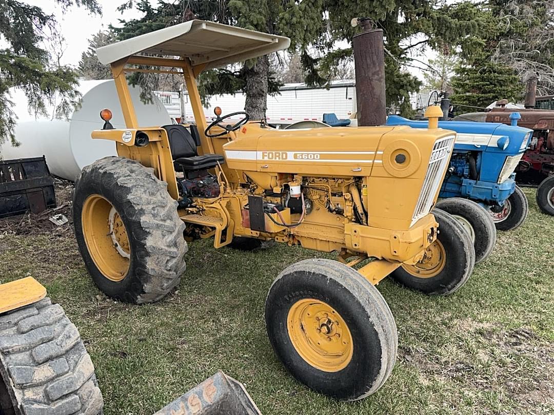Image of Ford 5600 Primary image
