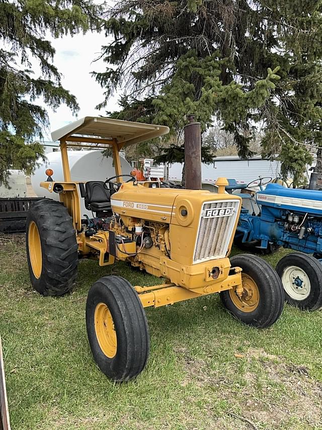 Image of Ford 5600 equipment image 1