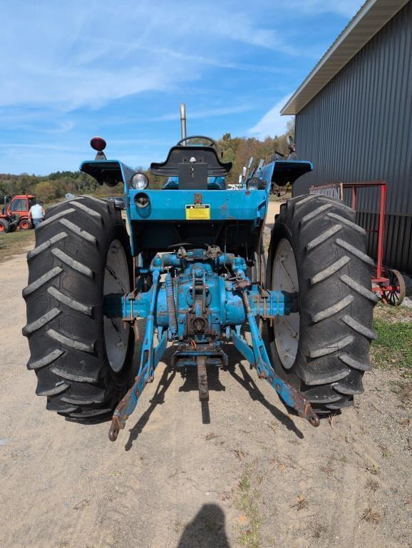 Image of Ford 7700 equipment image 3