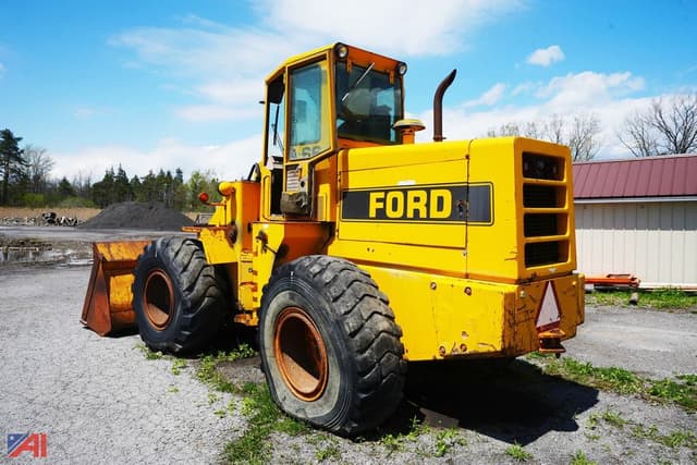 Image of Ford A-66 equipment image 3