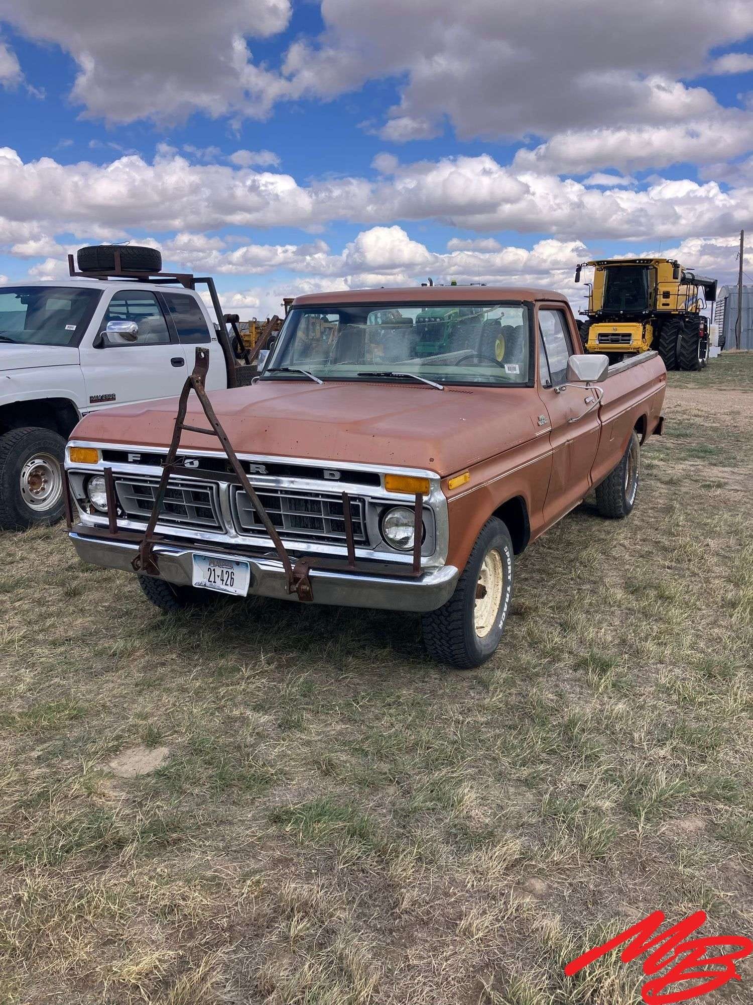 1977 Ford F-150 Equipment Image0