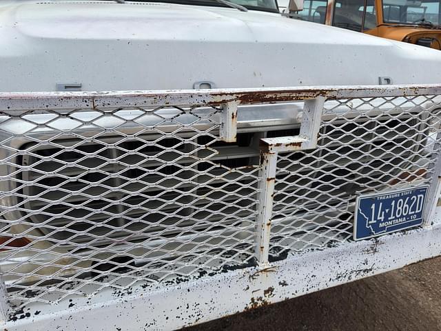 Image of Ford F-350 equipment image 3