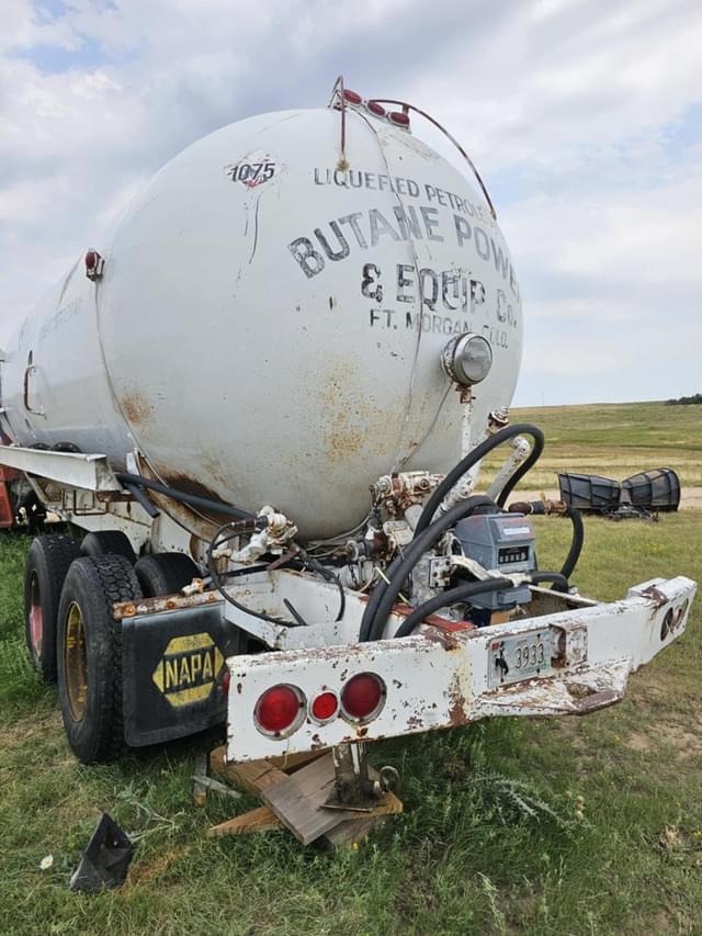 Image of Ford F900 equipment image 3
