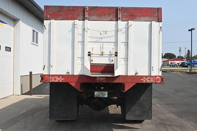 Image of Ford Grain Truck equipment image 3