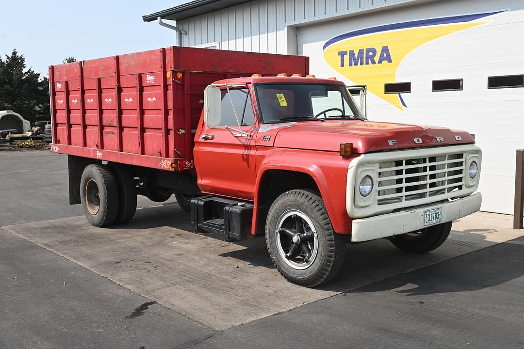 Image of Ford Grain Truck Primary image