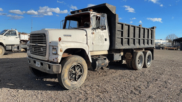 Main image Ford L9000