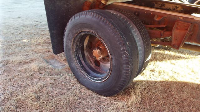 Image of GMC 6000 equipment image 4