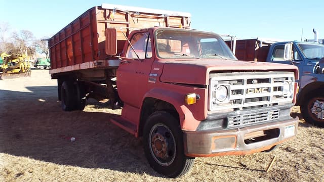 Image of GMC 6000 equipment image 1