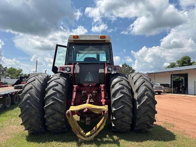 Image of International Harvester 1586 equipment image 4