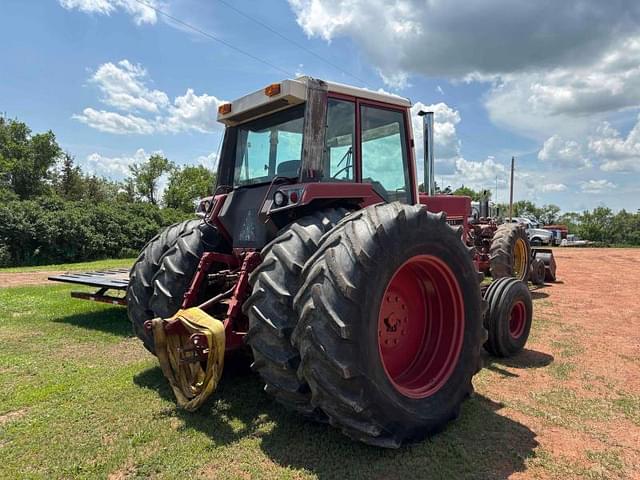 Image of International Harvester 1586 equipment image 3