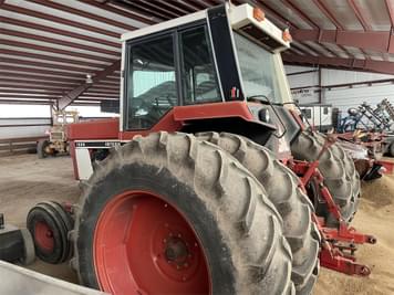 Main image International Harvester 1086