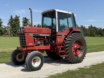 Main image International Harvester 1086