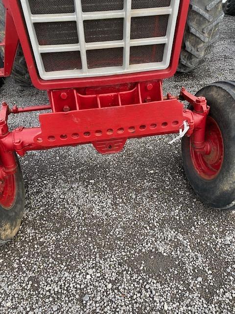 Image of International Harvester 1086 equipment image 2