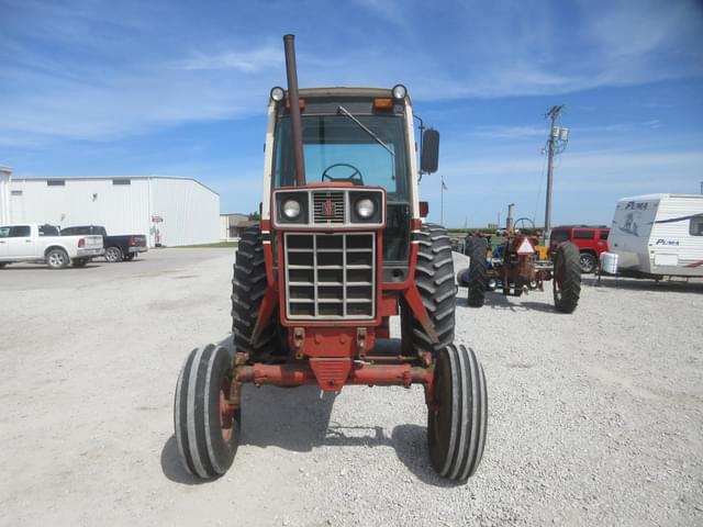 Image of International Harvester 1086 equipment image 3