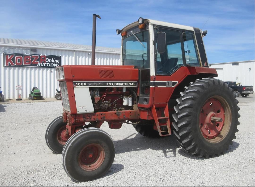 Image of International Harvester 1086 Primary image