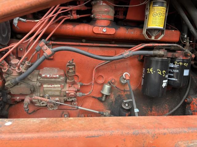 Image of International Harvester 1086 equipment image 2
