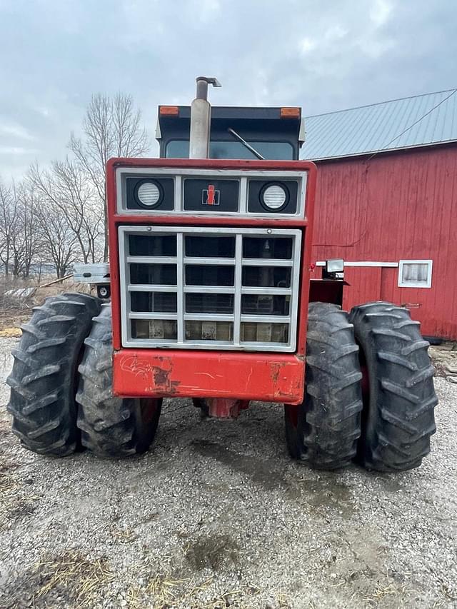 Image of International Harvester 4386 equipment image 1