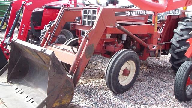 Image of International Harvester 574 equipment image 1