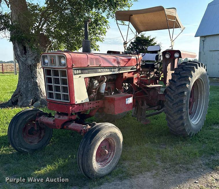 Image of International Harvester 686 Primary image