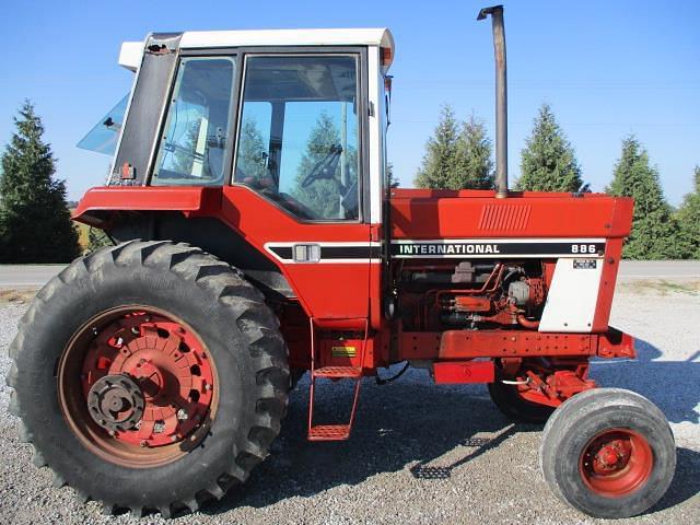 Image of International Harvester 886 equipment image 1