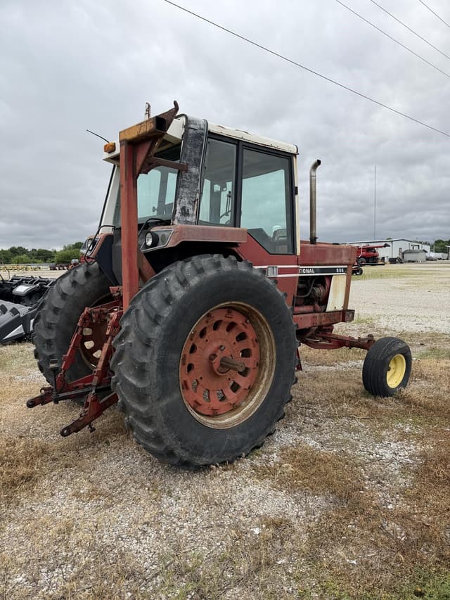 Image of International Harvester 886 equipment image 3