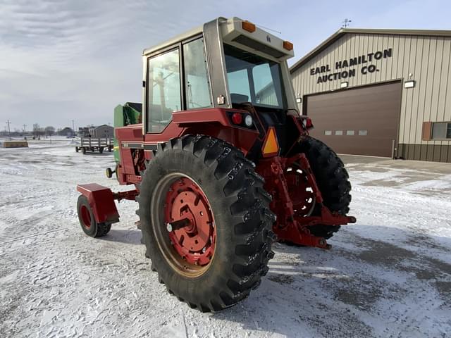 Image of International Harvester 986 equipment image 3