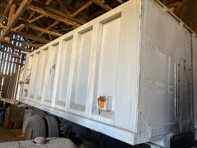 Image of International Cargo Star equipment image 2