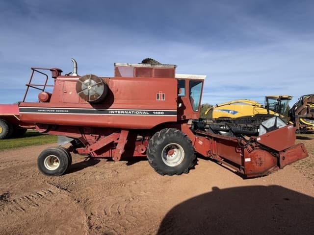 Image of International Harvester 1460 equipment image 3