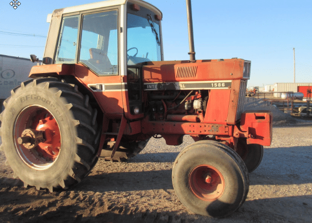 Main image International Harvester 1586