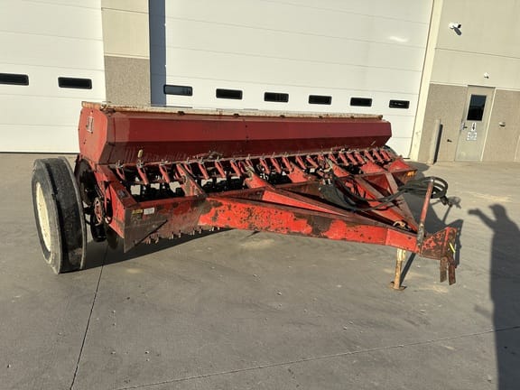 1977 International Harvester 510 Equipment Image0